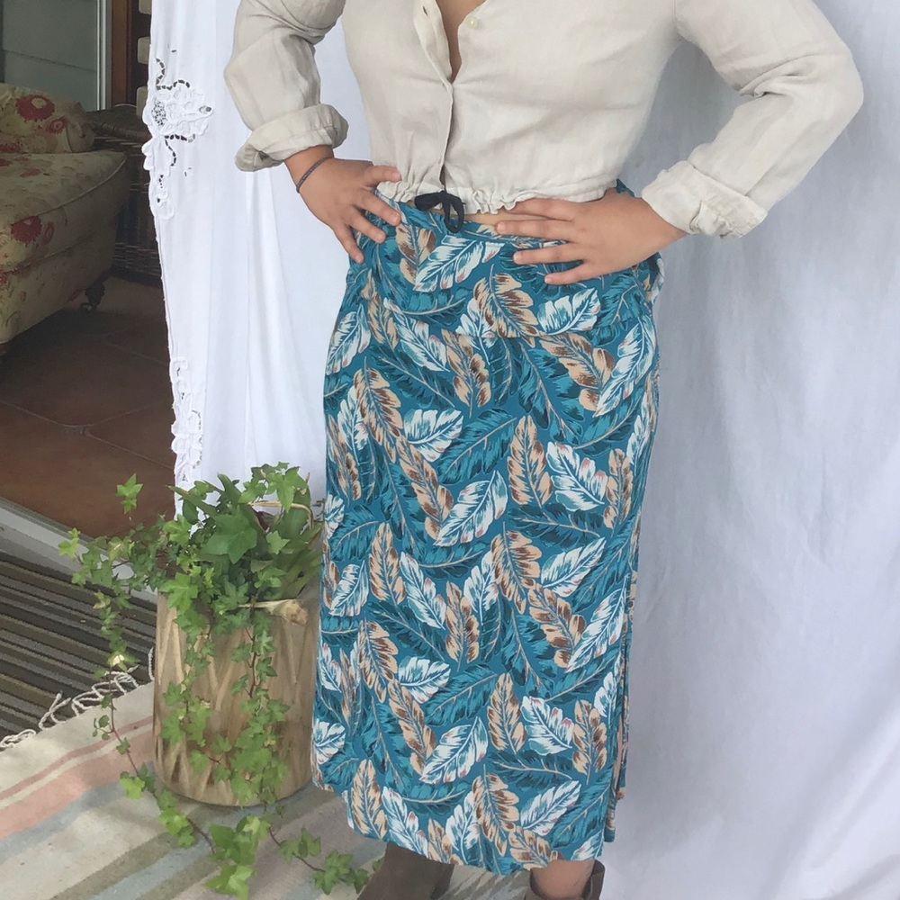 Vintage Boho midi Feather Print Skirt